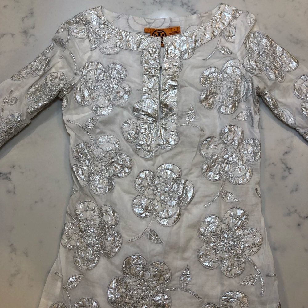 Tory Burch silver foil flower tunic